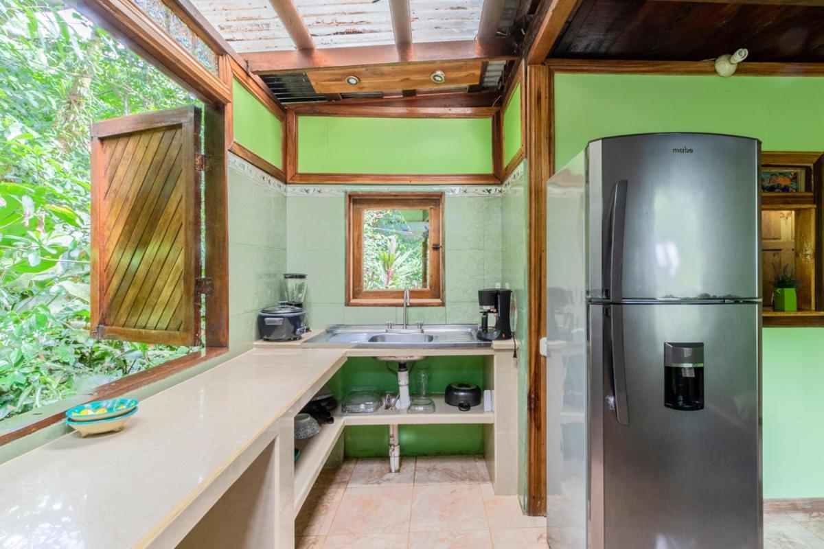 Casa Chilamates Tortuguero Exterior photo